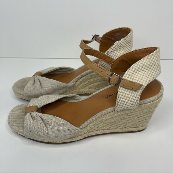 Lucky Brandโ Women's 8 Tan Gray Espadrille Wedge Sandal Feminine Bow Beach Vaca - Picture 3 of 11